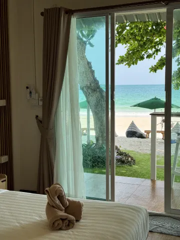 ห้องซิกเนเจอร์ริมชายหาดวิวทะเล