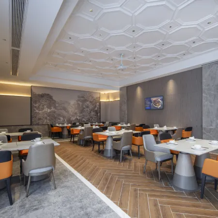 Vienna International Hotel