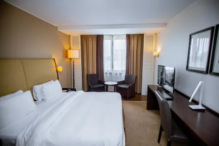 Lancaster Accra Hotel Отели рядом с Аэропорт Котока