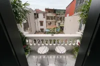 Tamundi Alley Homestay- Ham Long- The Old Quarter