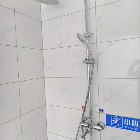 Jiayu Erjue Home Business Hotel