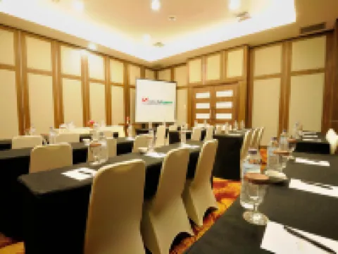 Swiss-Belexpress Jayapura Hotels in Gurabesi