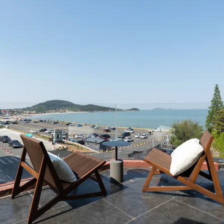 Yangchuan Design Art | Sea View Private Hot Spring Homestay, Yangkou Beach, Laoshan Scenic Area