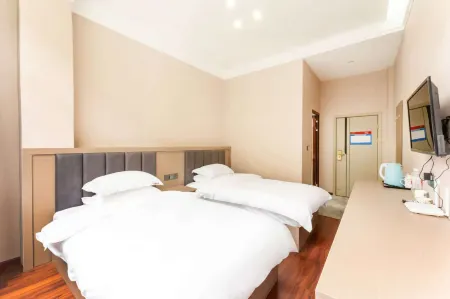 Chayu Hongsheng Hotel Отели в г. Чаюй