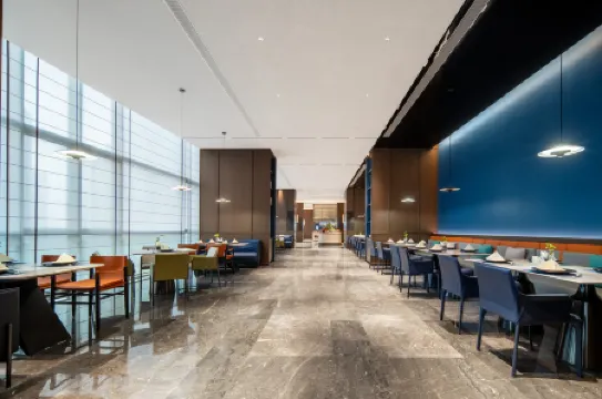 Novotel Xi'an Daming Palace Отели рядом с достопримечательностью «Vanguard (Xi'an Taihua Road Shop)»