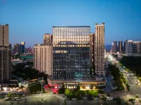 Full Seasons Hotel (the first store in Pingshan, Shenzhen) 선전 호텔