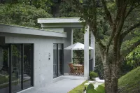 Sokali Maho Hotels in 