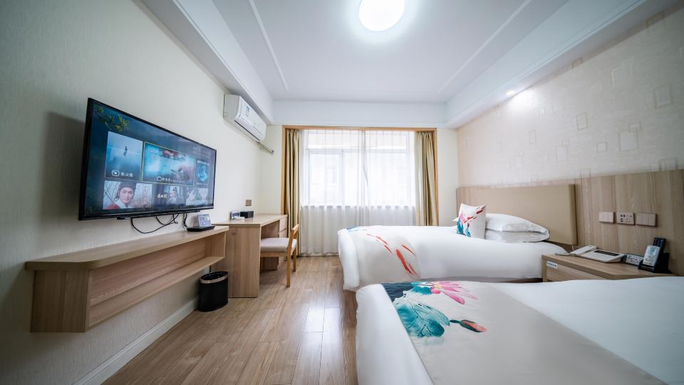 Baochu Hotel