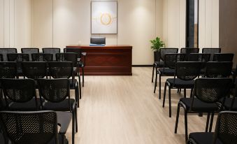 Jingyu Light Luxury Zhixiang Hotel (Longxi Community Branch)