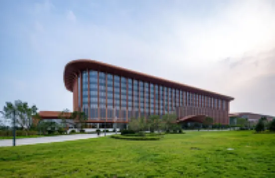 Capital International Exhibition & Convention Center Hotel