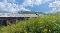 Haba River Baihu Villa - Inns