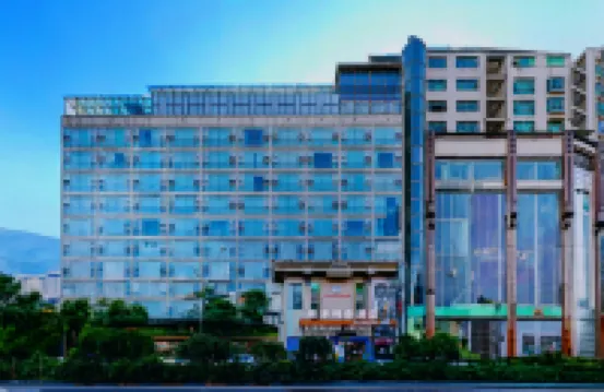 Rujia Tongbai Yun Hotel (Zunyi Medical College Victoria Shop)