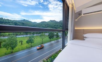 Libo Boqiao Minimalist Luxury Villa Homestay