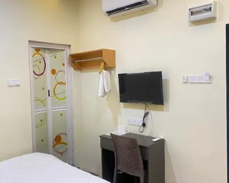 Sunshine Hotel 馬口酒店