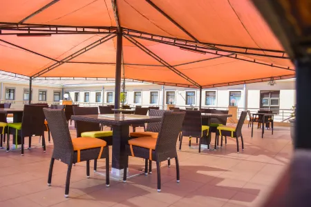 Cresta Mahalapye Hotel