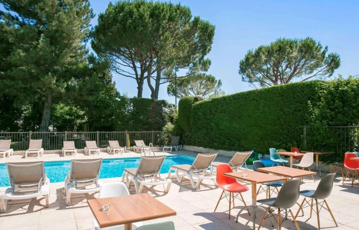 ibis Avignon Sud