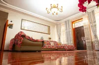 Yining Qinheju Courtyard Homestay