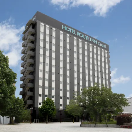 HOTEL ROUTE-INN Grand KAINAN EKIMAE Отели рядом с достопримечательностью «Храм Кимии-дэра»