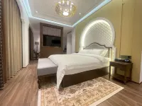 Kashi Hotel 카스 쿤룬 타워 주변 호텔