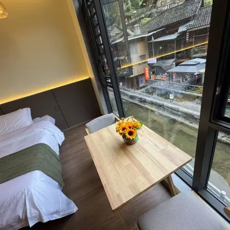 DehangFengxi Homestay（Debang Canyon Scenic Spot Shop）