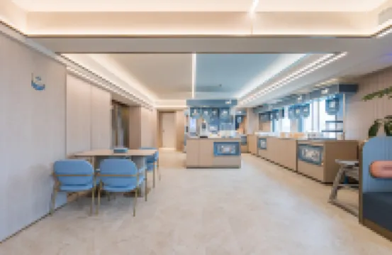 HanTing Hotel (Nanjing Deji Plaza Xinjiekou Subway Station)