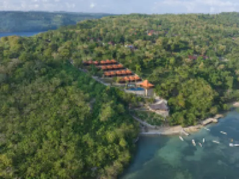 Pramana 努沙切寧安 鄰近藍夢島的酒店