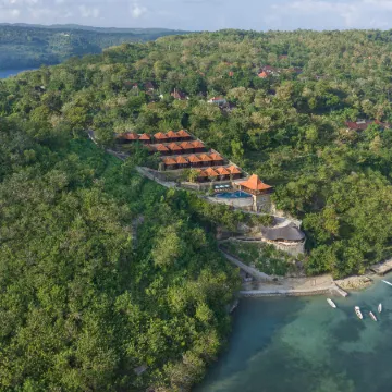 Pramana Nusa Ceningan Отели рядом с достопримечательностью «Утес Ченинган»