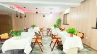 Yinza Hotel Hotels in Pucheng