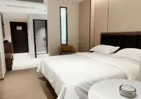 Gejiu Yunshangju Hotel (Jinhu Park)
