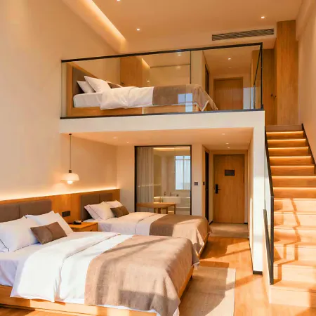 Yongfeng Light Luxury Hotel (Shanwei Station)