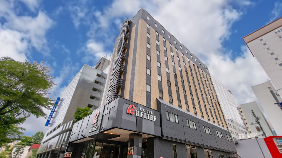 โรงแรมรีลีฟ ซัปโปโร ซูซูคิโนะ