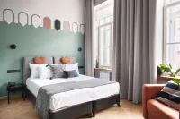 Kaleidoscope on Rubinsteina 13 Hotels near Peter and Paul Fortress