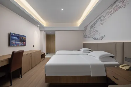 Four Seasons International Hotel (Shiyan Beijing Middle Road University Town) Отели рядом с достопримечательностью «Hubei University of Medicine»