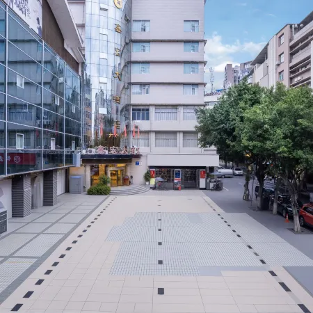 Xinhong Hotel