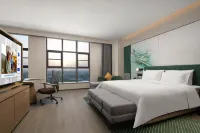 Hampton by Hilton Aksu