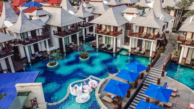 ゼット スルー バイ ザ ザイン