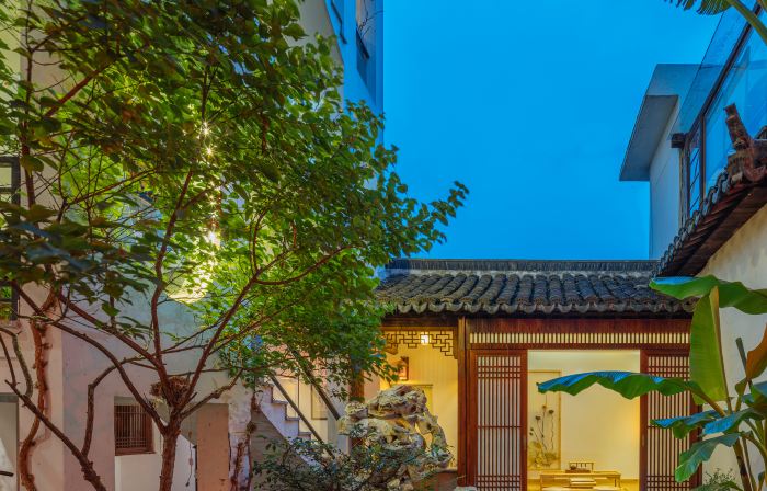 Xitang Yunlaiji Riverside Art Hotel (Xitang Guzhen Store)