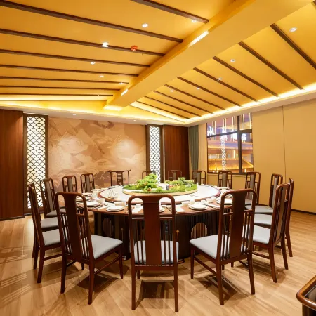 Fenshui Hotel
