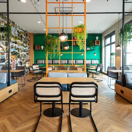 LOGINN Hotel Köln Airport