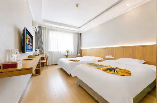 敦煌綠洲主題酒店（沙洲夜市店）