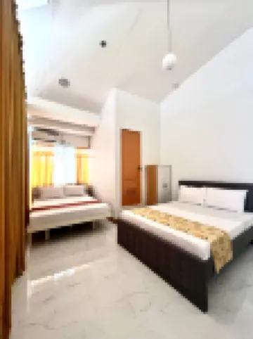 Legends Hotel & Restaurant - Lemery & Taal Batangas