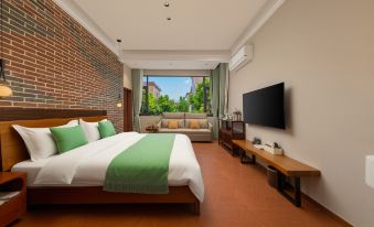 Zhaoqing Yunyou Four Seas B&B (Dinghu Mountain Scenic Area Branch)