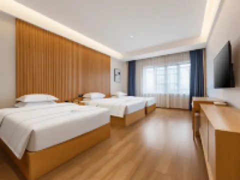 Ba Renju Hotel (Enshi Railway Station Branch) Hotels in Enshi City