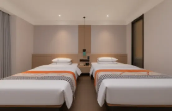 Chengji Hotel (Wuhan Hankou Railway Station Wansongyuan Food Street) Hotels in Wuhan