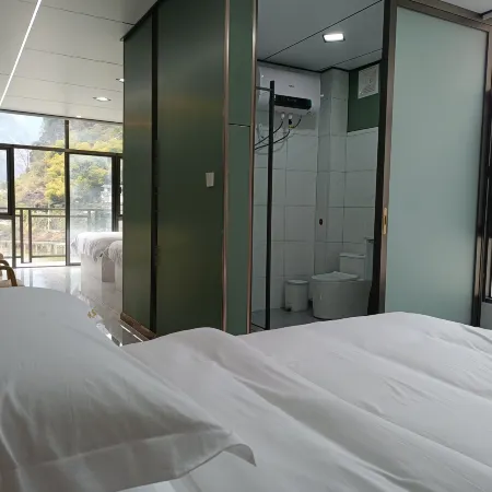 Lingyun 15 Hao Homestay (Haokun Lake Scenic Area)