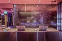 Inhouse Hotel