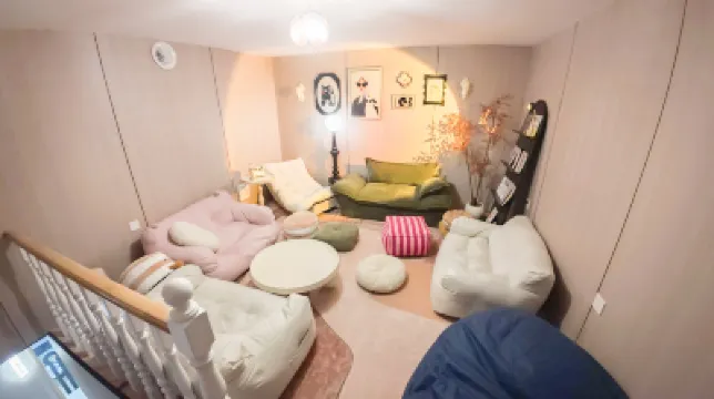 Chill Cat All-Female Youth Hostel (Tianjin Station Front Square Italian Style District Branch) Hotéis em 