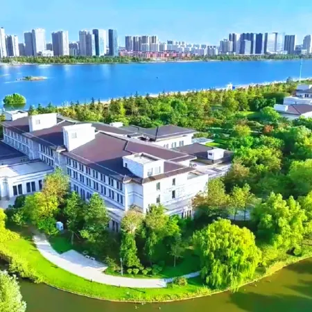 LinYi YiHe BinGuan