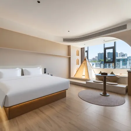 QY Qiye · Retreat Homestay (Anning Wuyue Plaza)