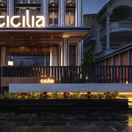 CICILIA Rouge Dalat